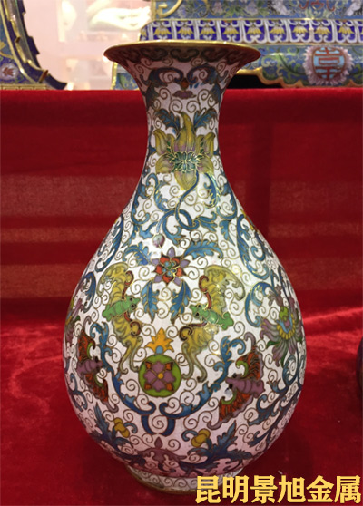 花瓶铜工艺品展示