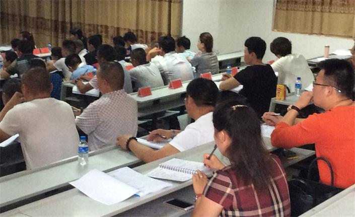 云南昆明高级研修班也可以是由企业提供培训机会