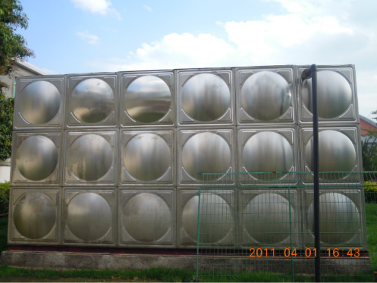 不锈钢保温水箱的优势与结构介绍
