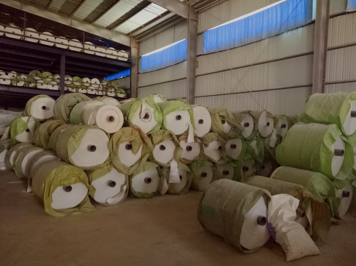 造成塑料编织袋漏低的原因有哪些?厂家揭晓