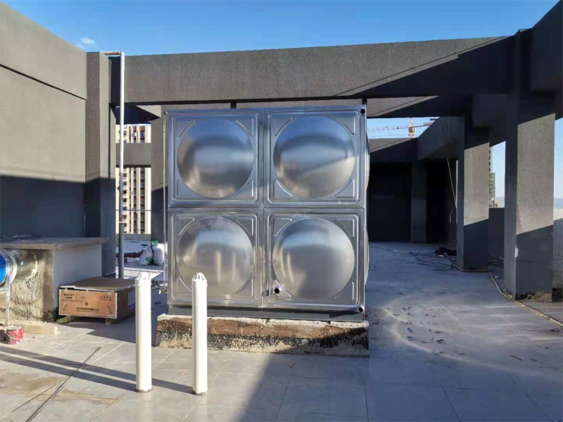大型不銹鋼水箱安裝配件有哪些?需要哪些配件才能正常使用?