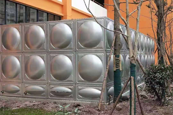 不锈钢水箱选圆形的好还是方形的好?如何选择合适?