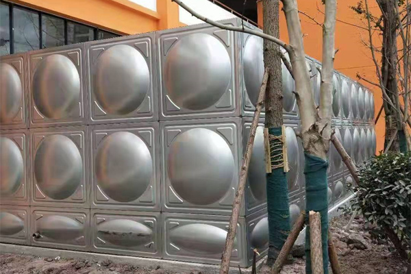 怎樣安裝不銹鋼水箱浮球閥