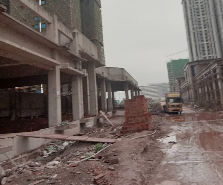 建筑工地陶粒運貨