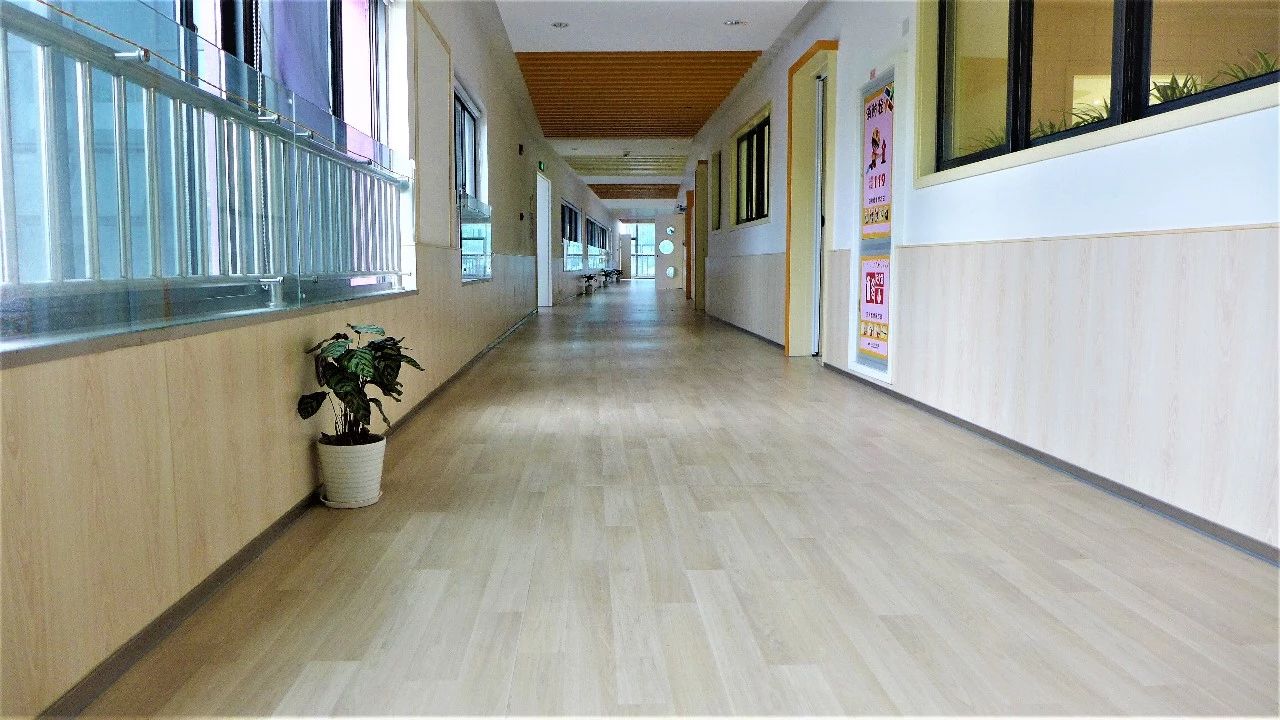 陕西优耐特建筑材料有限公司代理品牌洁福塑胶地板广泛应用于教育领域！