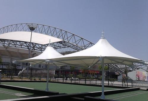 游泳池膜结构网球场