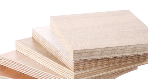 为什么做衣柜要选用实木多层板？
