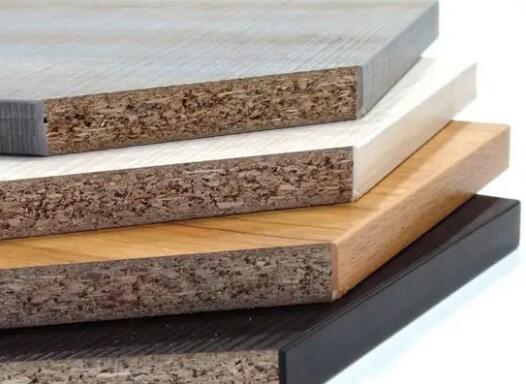 怎么提高实木颗粒板的表面平滑度