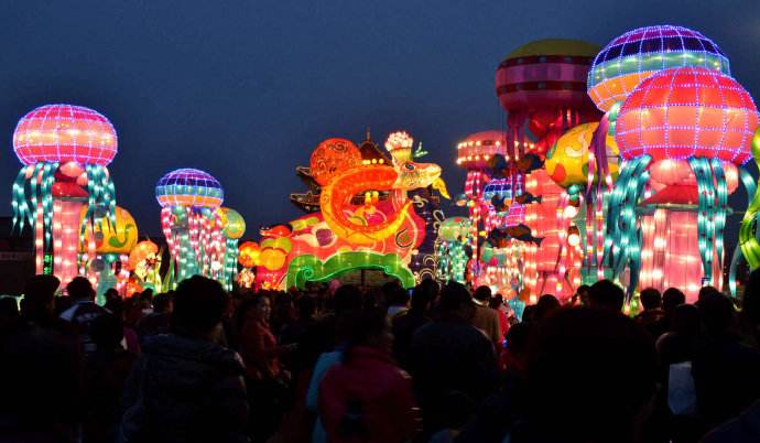自贡彩灯设计承接的上海旅游节购物节豫园灯会