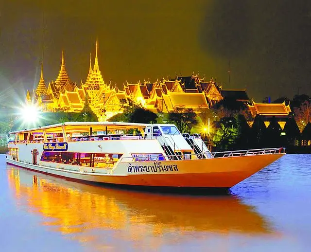 泰國曼谷用15天燈光秀迎接APEC