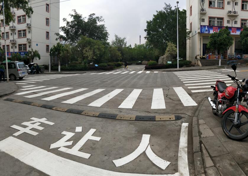 反光涂料的選擇影響著道路標(biāo)線工程的質(zhì)量