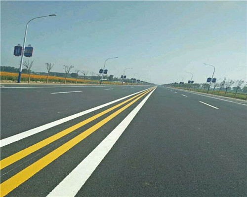 昆明高速公路划线
