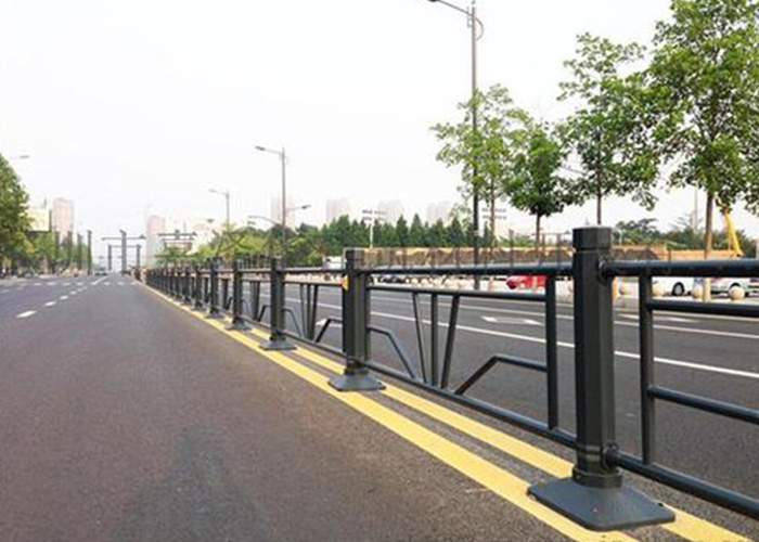 三明市政道路隔护栏