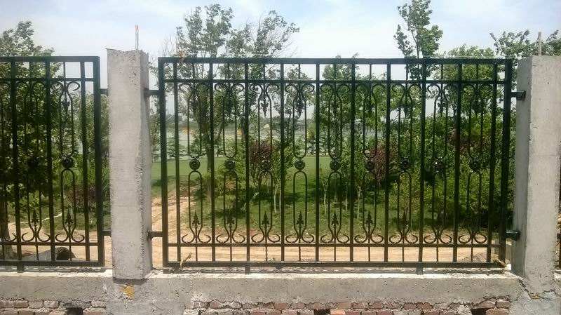 张家口/衡水/铁艺围墙栏杆的施工注意事项及位置