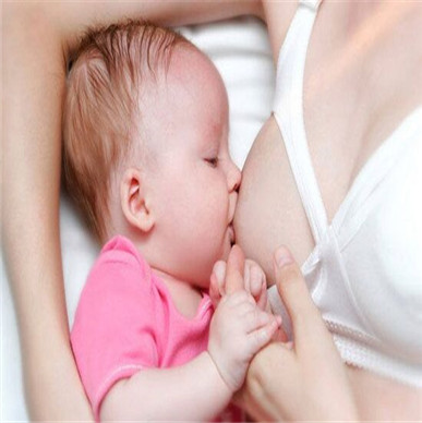 乌鲁木齐催乳师培训中心浅谈哺乳期你会如何保护好乳房而避免下陷症状呢