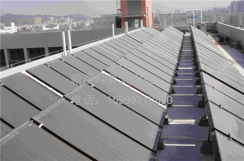 新疆平板太阳能热水工程
