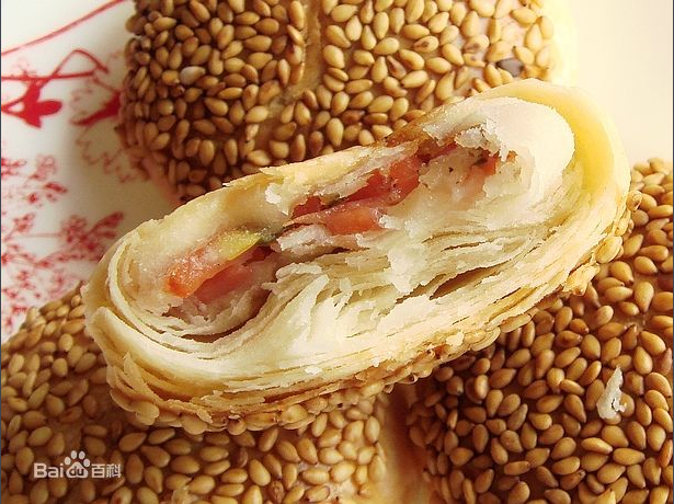 河南郑州学做黄桥烧饼，古老传统的美食穿越古今，带给现代人不同舌尖上的美味