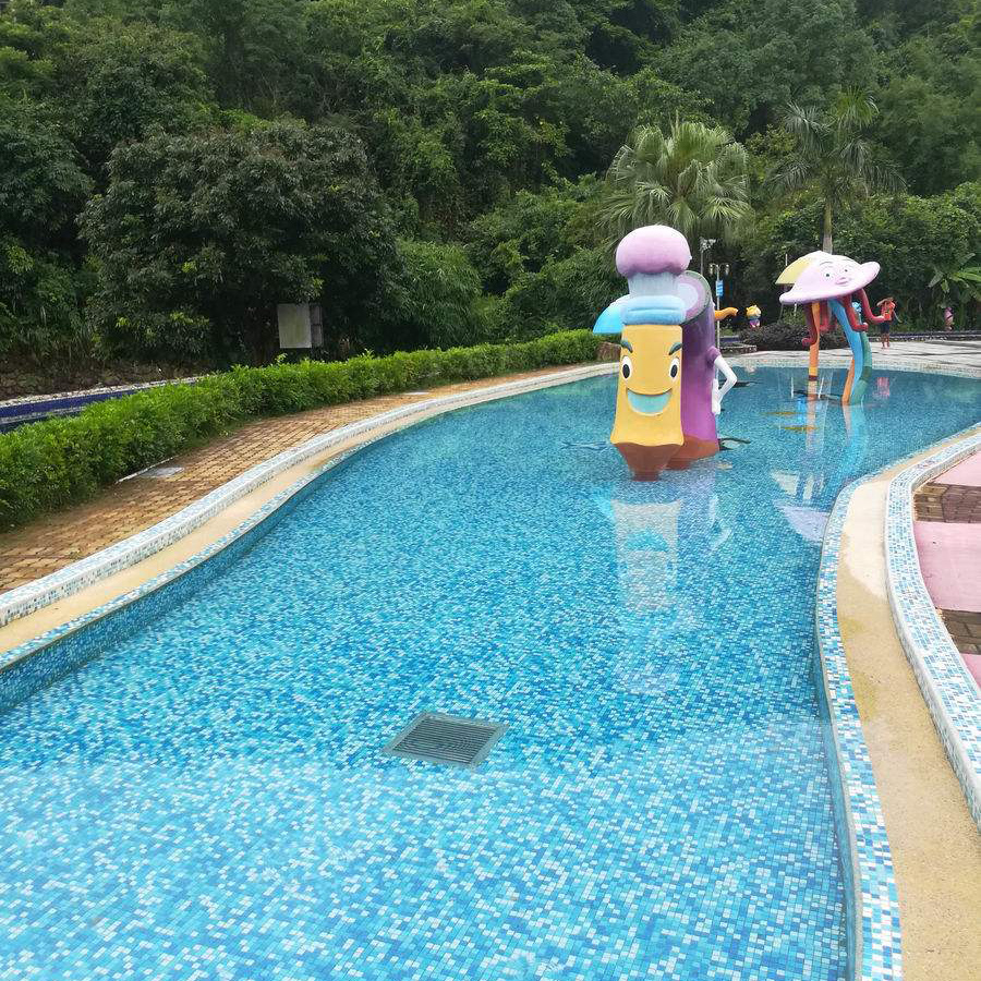 如何轻松判断周口酒店游泳池池水质量的好坏？