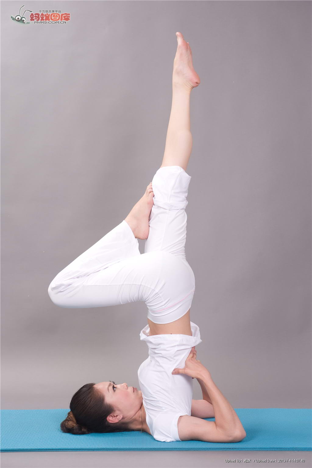 乌鲁木齐瑜伽健身培训虎伸展式帮你瘦腰又提臀