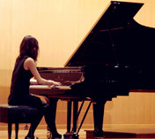 乌鲁木齐钢琴培训中心带您走出钢琴的误区
