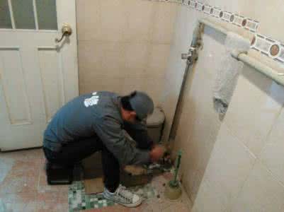 乌鲁木齐家庭保洁分享三种水槽的保养方法