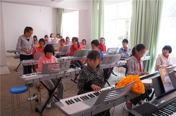 乌鲁木齐乐器培训班老师告诉你电子琴的3个高效学习方法