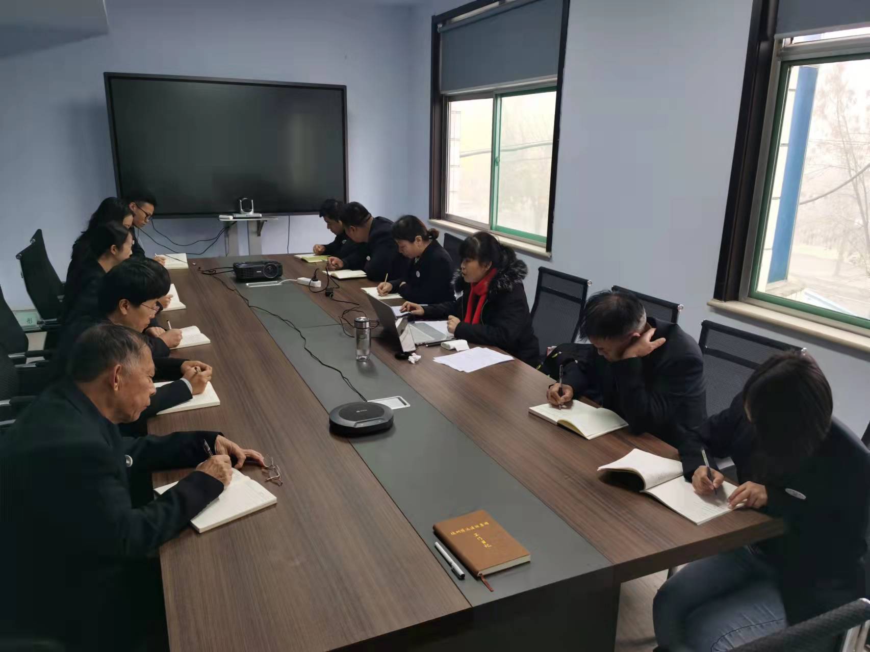集团公司进行体系认证工作及认证老师审核项目现场
