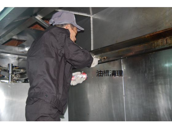 乌鲁木齐清洗油烟机公司皆畅中央空调安装漏氟检验法全面来袭