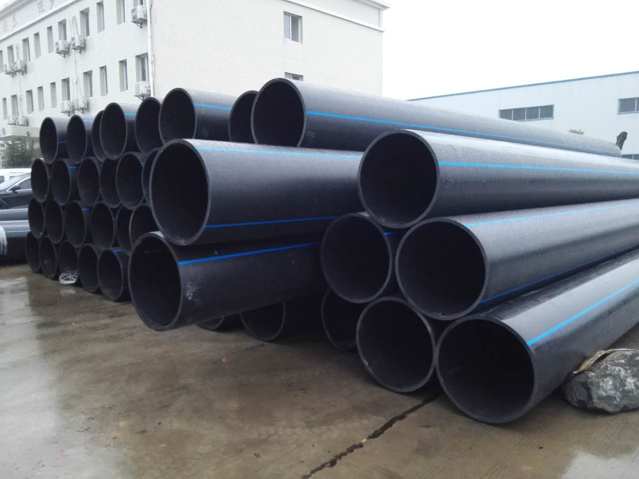 新疆PE电熔管件厂家讲解PV管的施工和维护
