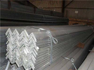 新疆热轧角钢批发厂家浅语钢柱与钢梁的连接方法