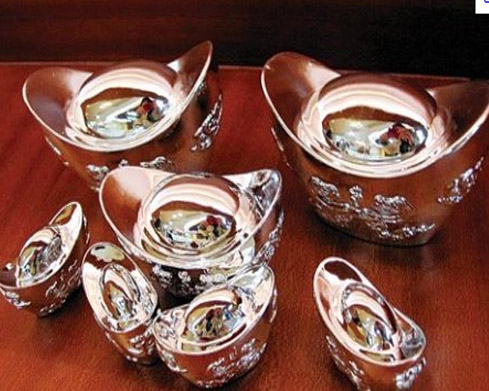 新疆钻石回收为您讲解新疆奢侈品典当的特点