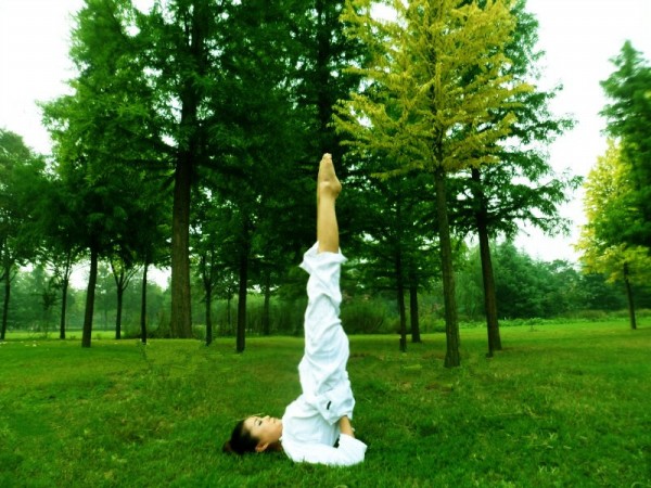 郑州瑜伽培训课程教您瘦腿瑜伽