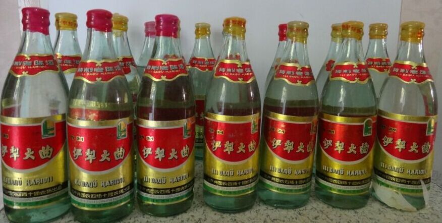 新疆老酒回收带您了解千百年传承的五粮液