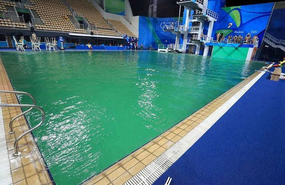 奥运赛场泳池水变绿竟然是因为这个 涨知识了