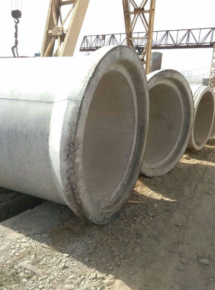 洛阳水泥制品批发厂家介绍水泥管在建材市场中的使用优势