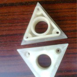三角形注塑件