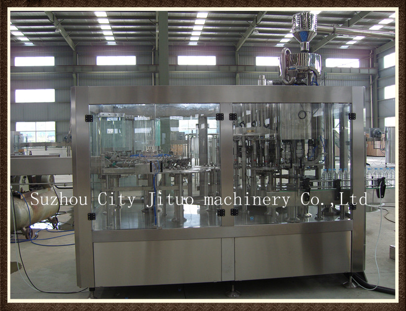 苏州市吉拓机械有限公司，2014年开发的新型纯净水小瓶灌装线。