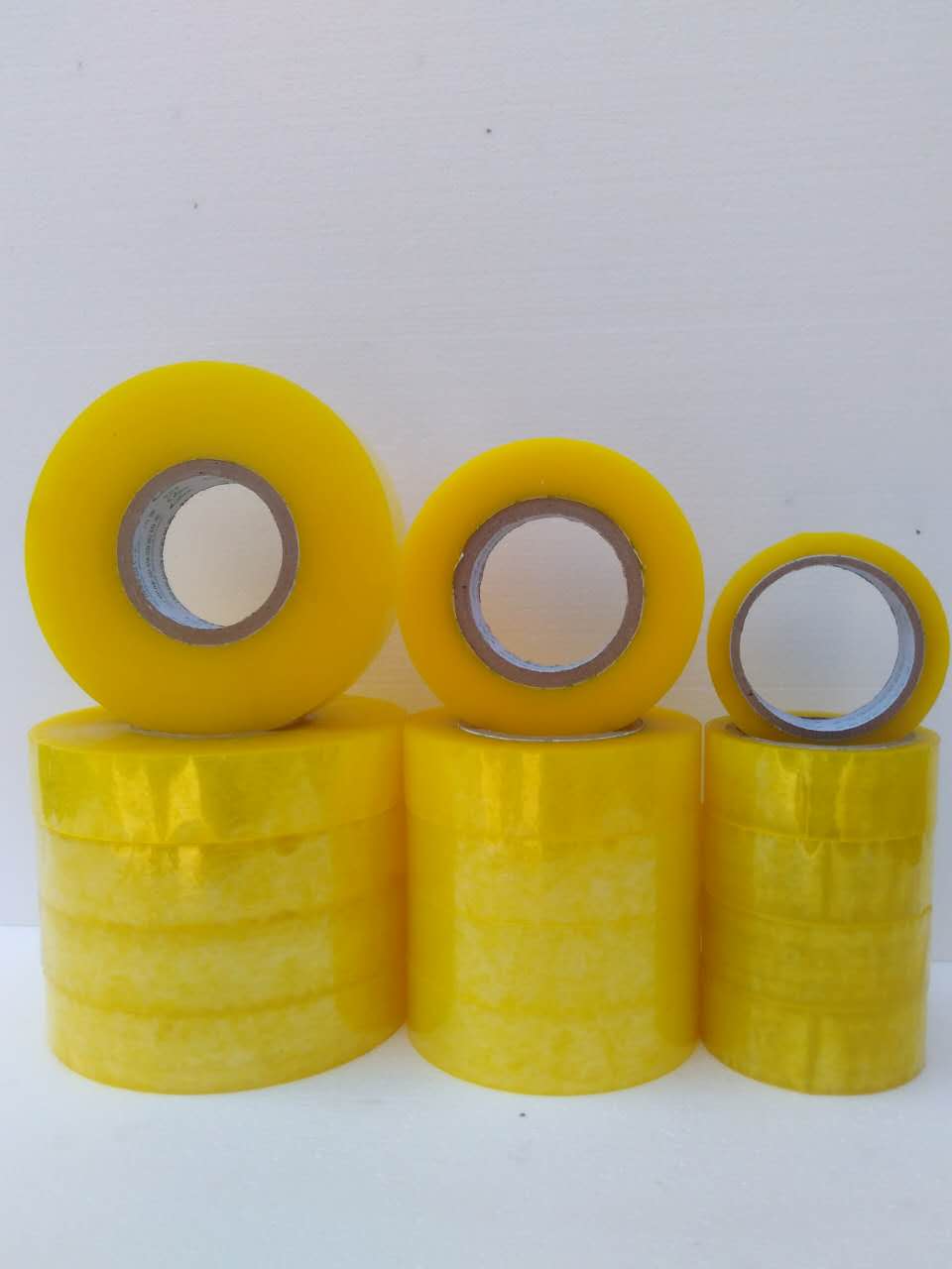 新疆粘胶带厂家PET塑钢打包带的概念及主要特性
