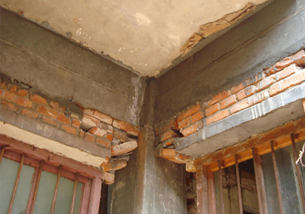 河南房屋危房加固是怎样加固被破坏的剪力墙?