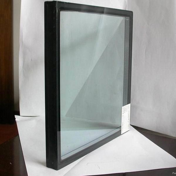 中空钢化玻璃的夹层材料通常是什么