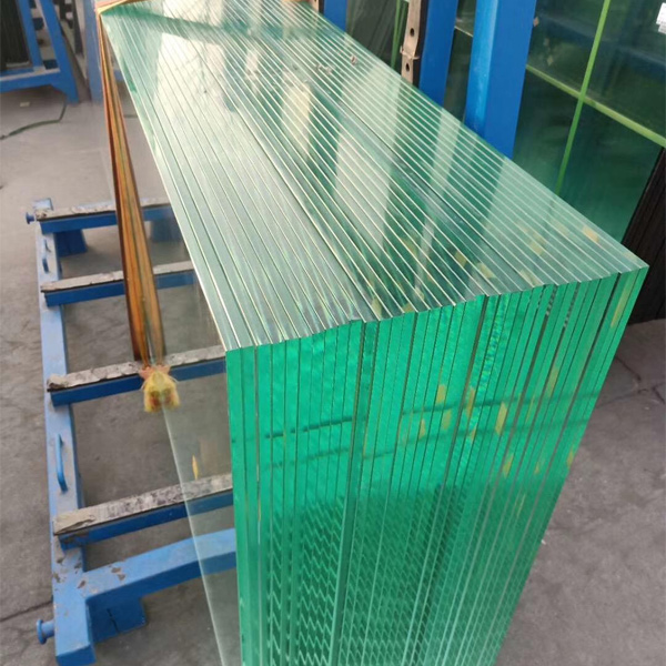 钢化玻璃加工厂采用哪些工艺制作玻璃