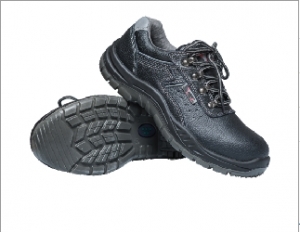 勞保鞋出廠的質量和耐用性檢測標準