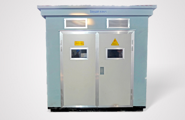 What are the characteristics of the casing of a box type substation