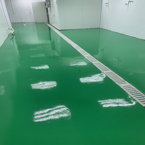 豐臺五里店中外廣聯(lián)供應(yīng)鏈冷庫地面環(huán)氧薄涂地坪工程