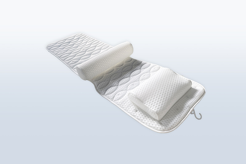 What is the function of a bathtub mat