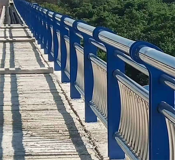 安徽桥梁护栏的生产、规格、安装