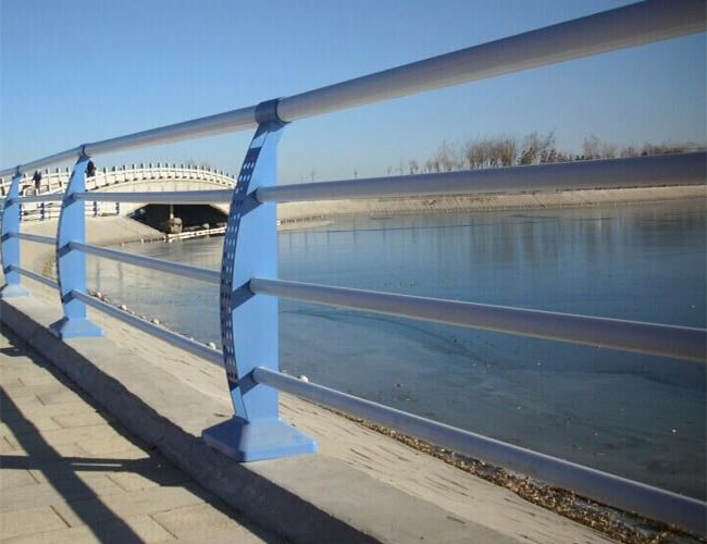 安徽合肥芜湖桥梁防撞护栏的作用及要求都有哪些