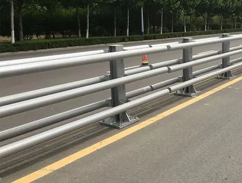 四川成都宜宾防撞道路栏杆设计规范要求
