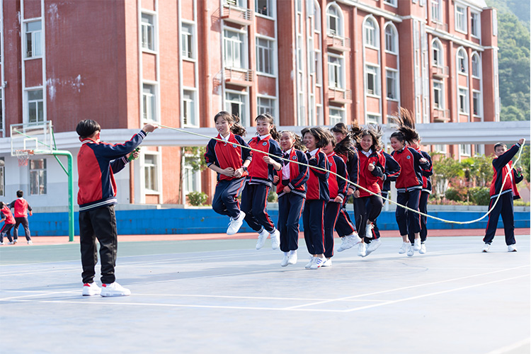 都匀湘才学校的艺术社团