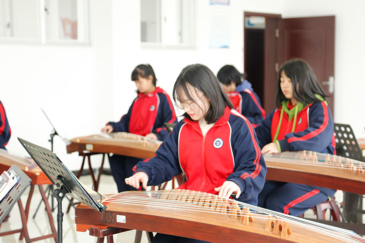 都匀湘才学校的艺术社团